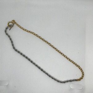 Isaac Small Necklace